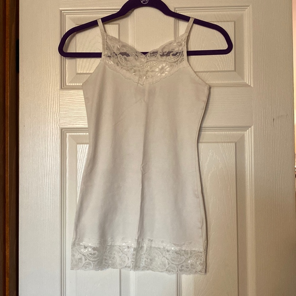 Romy XS long lace camisole